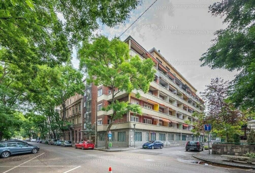 Hero'S Square Apartment Boedapest Buitenkant foto